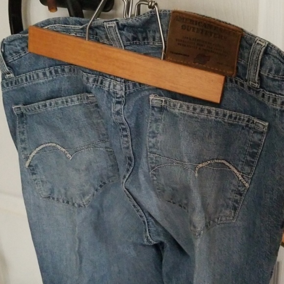 Jean Capris - Picture 2 of 4